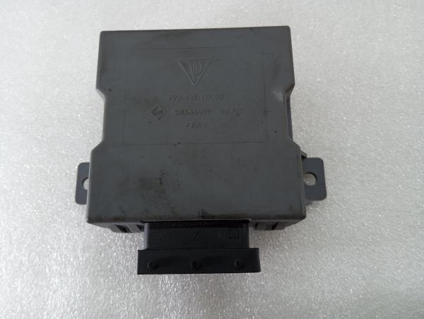 Switch – Porsche 911 Convertible (996) 3.4 Carrera 4 (1997-1999)