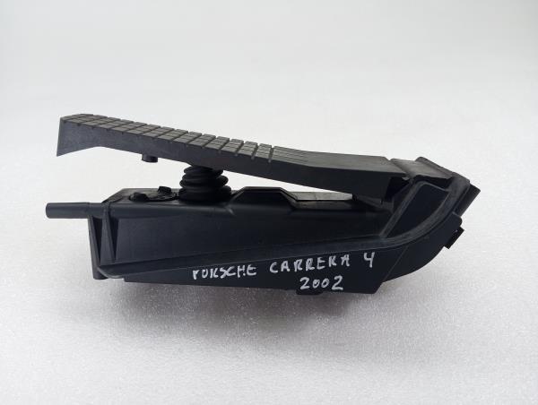 Pedal – Porsche 911 Convertible (996) 3.4 Carrera 4 (1997-1999)