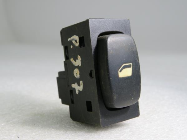 Right Rear Window Switch Right rear window switch PEUGEOT 307 (3A/C) 2.0 11014894 | B-Parts