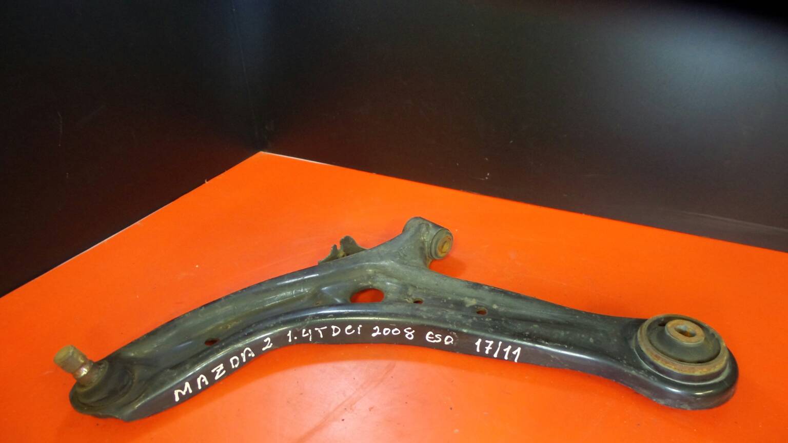 Left front suspension arm MAZDA 2 (DE_, DH_) 1.4 MZRCD BParts