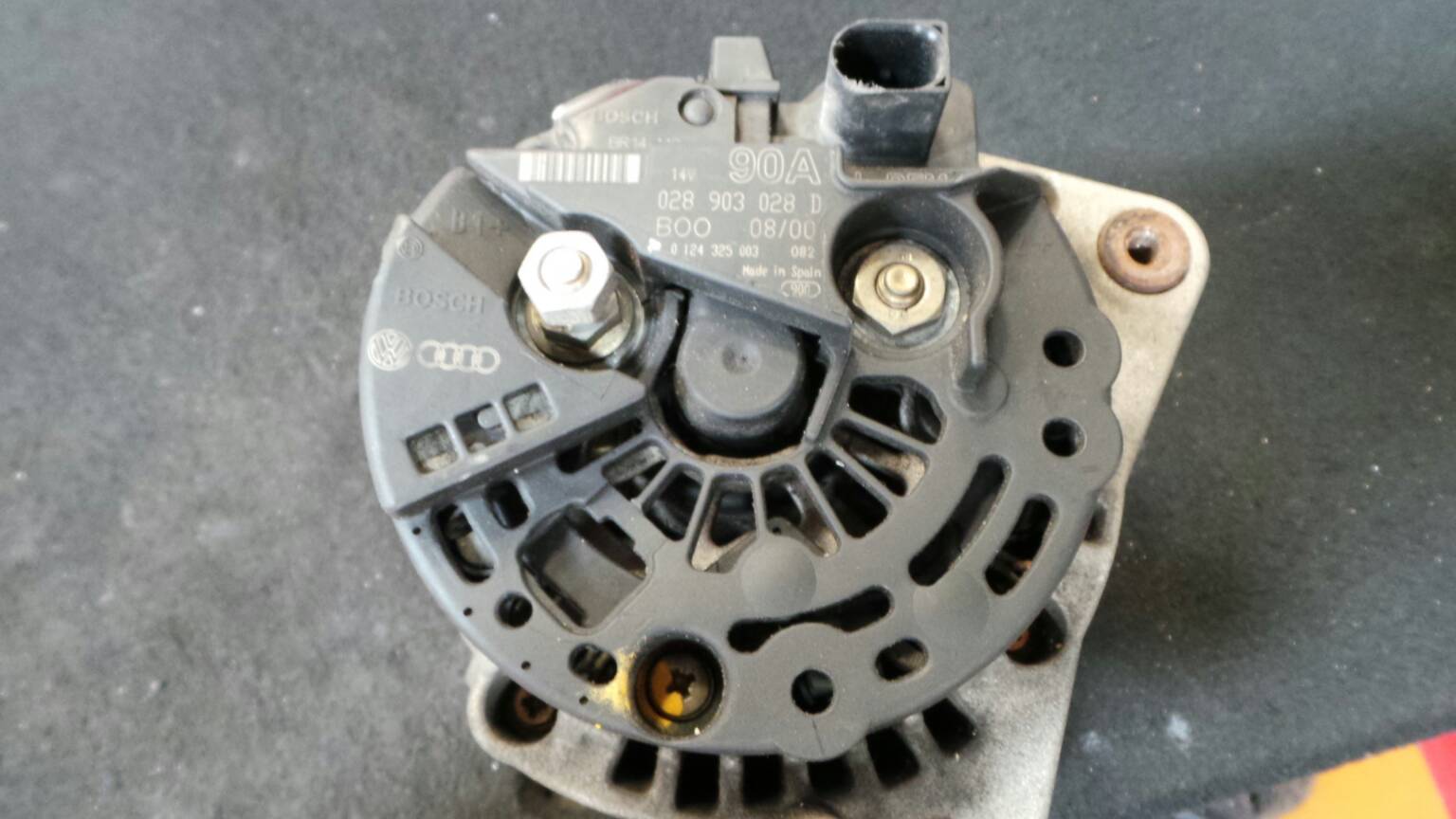 Alternator AUDI A3 (8L1) 1.6 028 903 028 D / 0 124 325 003 BParts