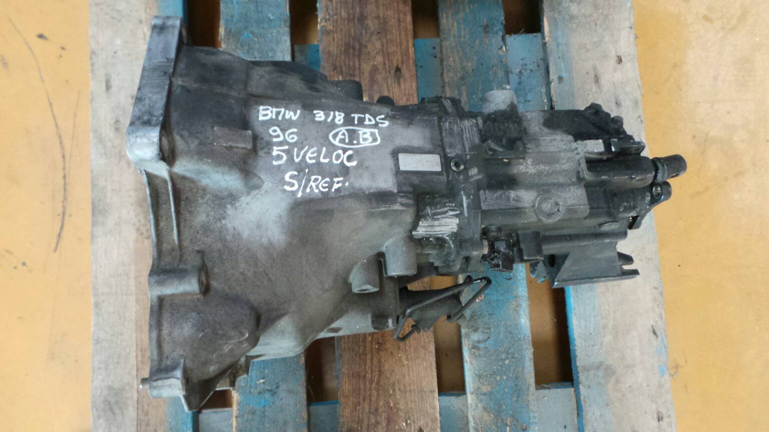 Manual gearbox BMW 3 (E36) Sem REF | B-Parts