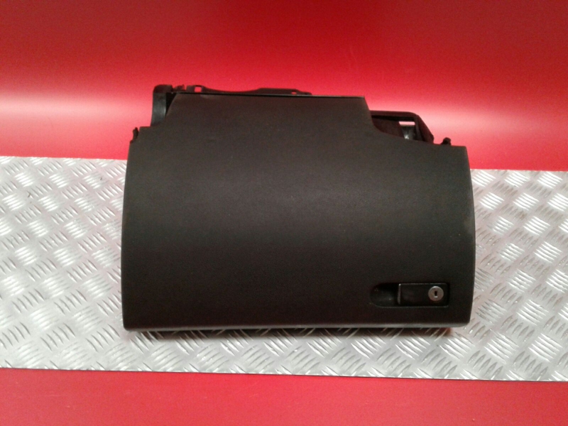 Glove box MERCEDESBENZ CCLASS (W204) 3986792 BParts
