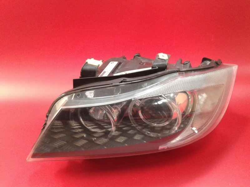 Left headlight BMW 3 (E90) 320 d 5578187 | B-Parts