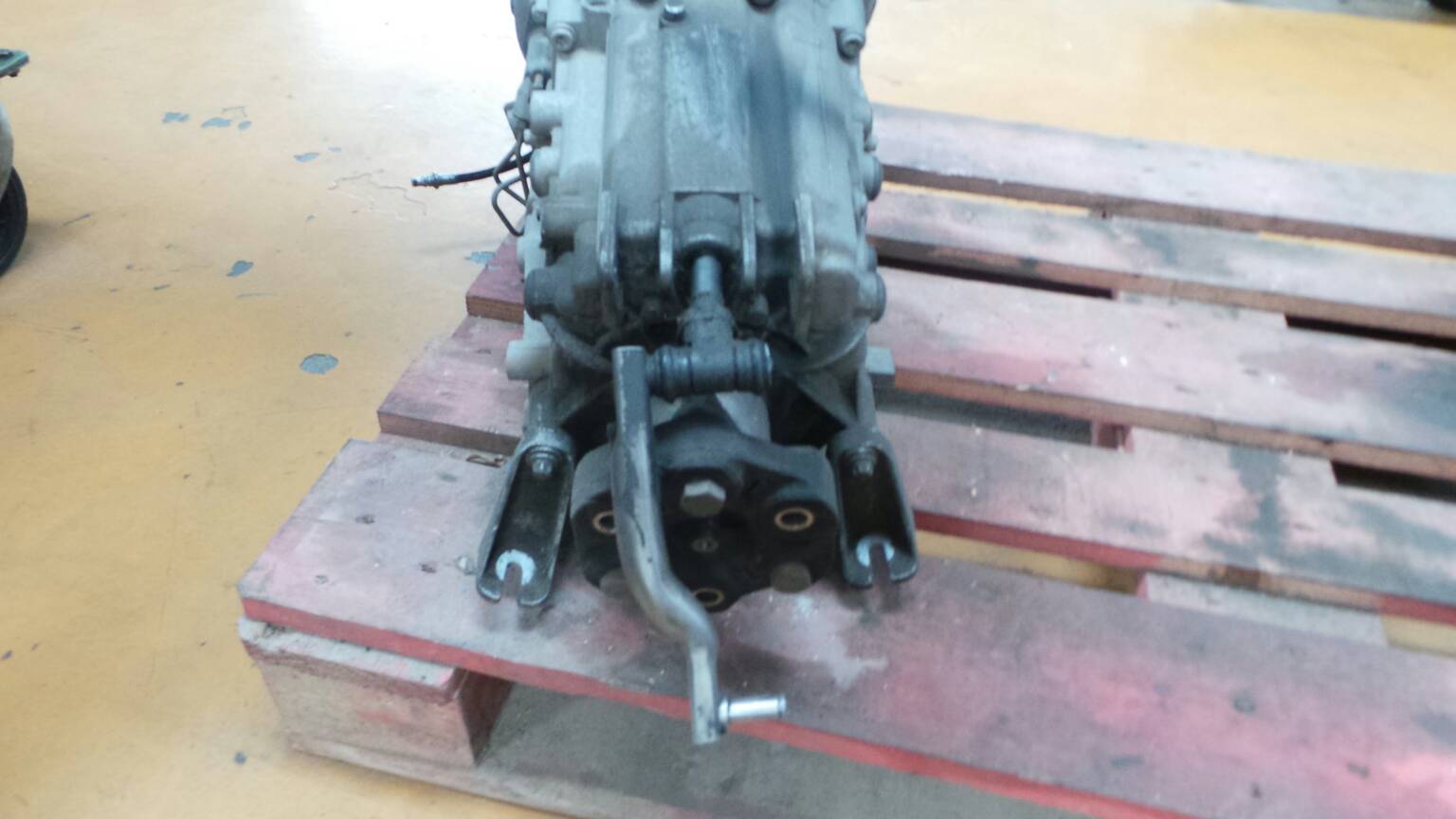 Manual gearbox BMW 3 Coupe (E46) 320 Cd 3967043 BParts