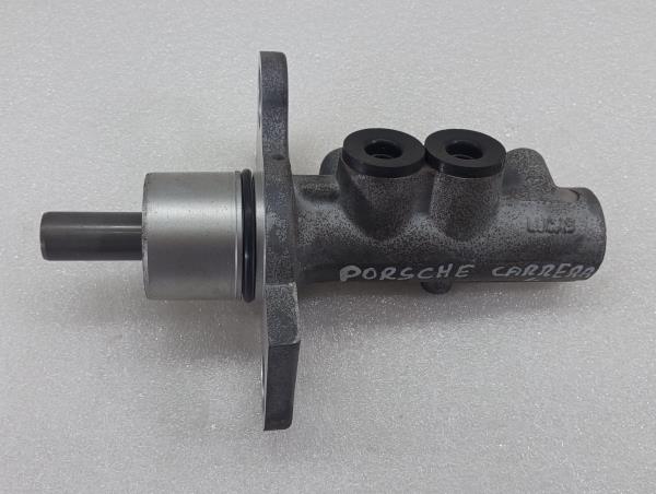 Brake master cylinder – Porsche 911 Convertible (996) 3.4 Carrera 4 (1997-1999)