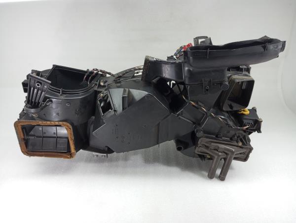 Heater matrix box – Porsche 911 Convertible (996) 3.4 Carrera 4 (1997-1999)