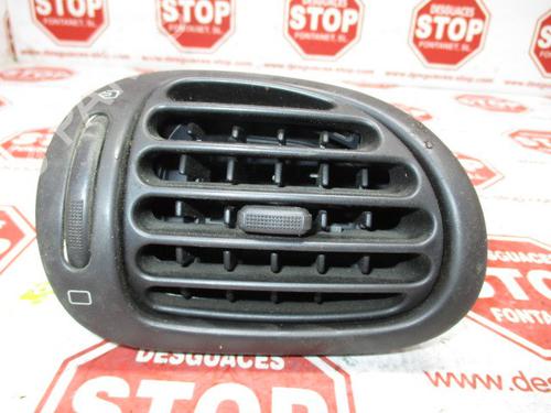 Used Air vent PEUGEOT 206 Hatchback (2A/C) 1.9 D (69 hp) 7315926
