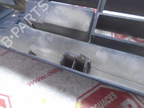 Grille HONDA CR-V I (RD) 2.0 16V 4WD (RD1, RD3) | BP7329707C40 