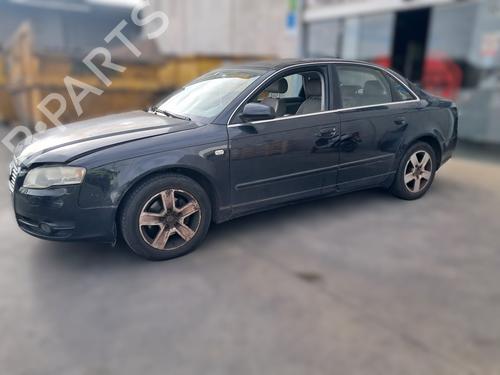 Left taillight AUDI A4 B7 (8EC) 2.0 TDI 16V | BP31686379C34 