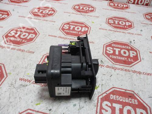 Headlight switch MERCEDES-BENZ B-CLASS Sports Tourer (W245) B 200 CDI (245.208) | BP7577160I24 