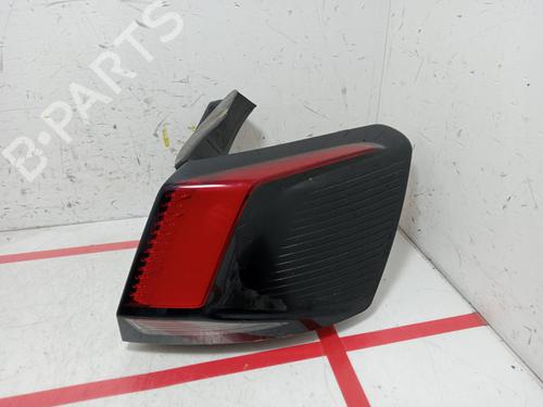 Used Right taillight Right taillight PEUGEOT 3008 II SUV (MC_, MR_, MJ_, M4_) 1.6 THP 165 (M45GYW, M45GZW, M45GYV) (165 hp) 32502213 32502213