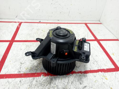 Used Heater blower motor PEUGEOT 3008 I MPV (0U_) 1.6 BlueHDi 120 (120 hp) 19696109