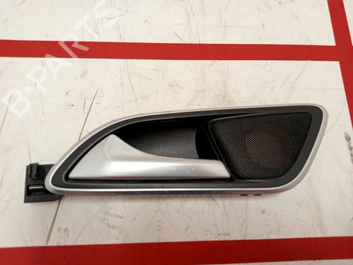 Used Rear left interior door handle Rear left interior door handle 33214832 33214832