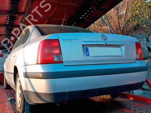 Clignoteur links VW PASSAT B5 (3B2) 1.6 | BP7306440C32 