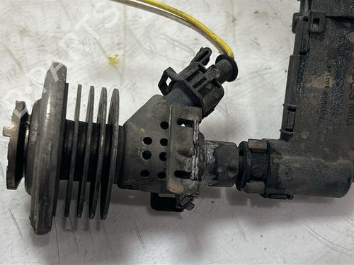 Used Injector Injector MERCEDES-BENZ VITO Mixto (Double Cabin) (W447) 111 CDI (447.701, 447.703, 447.705) (114 hp) 33818077 33818077
