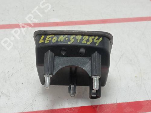 Tailgate handle SEAT LEON SC (5F5) 2.0 TDI | BP33327713C132 - Image 4
