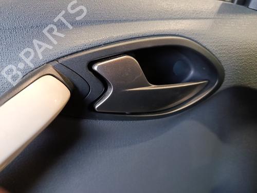Used Front left interior door handle Front left interior door handle 37799741 37799741