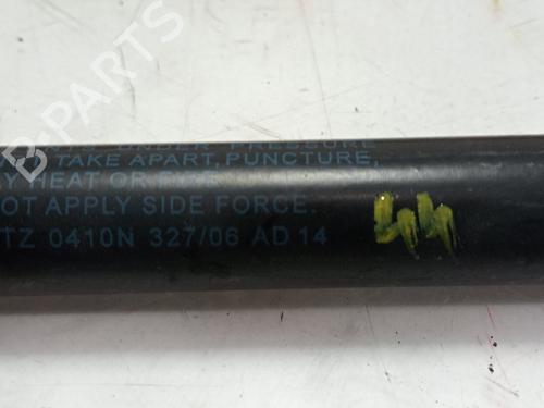 Gassdemper Bakluke SUZUKI SWIFT III (MZ, EZ) | BP30681801C138