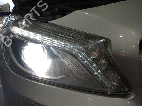 Used Right headlight Right headlight MERCEDES-BENZ A-CLASS (W176) A 180 CDI / d (176.012) (109 hp) 33214849 33214849