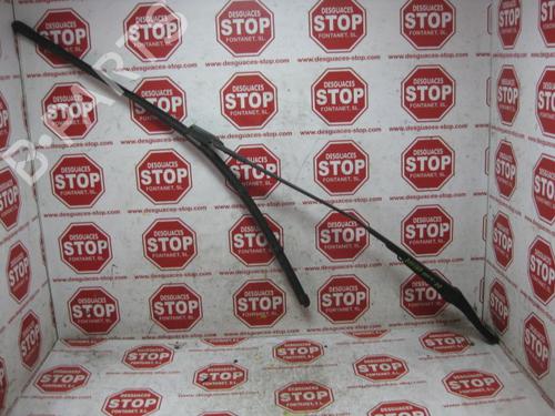 Used Front windshield wiper arm OPEL ZAFIRA TOURER C (P12) 2.0 CDTi (75) (130 hp) 7321984