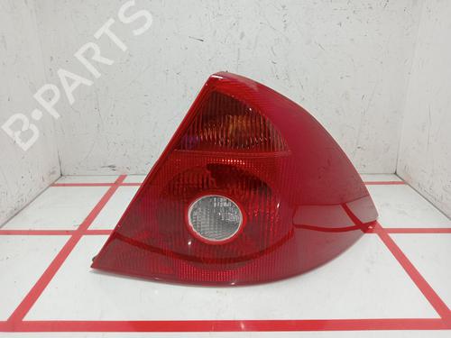 Used Right taillight FORD MONDEO III (B5Y) 1.8 16V (125 hp) 23861760