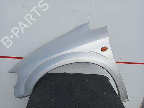 Used Left front fenders CHRYSLER VOYAGER IV (RG, RS) 2.8 CRD (150 hp) 15930956