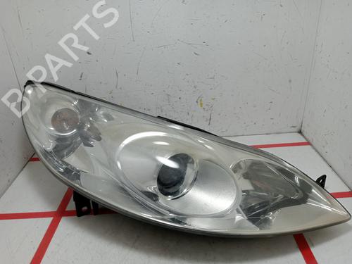 Used Right headlight Right headlight PEUGEOT 407 (6D_) 2.0 (6DRFNB, 6DRFNE) (136 hp) 26437195 26437195