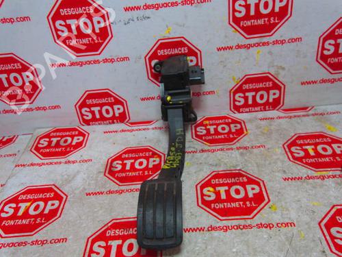 Used Pedal CITROËN C4 Grand Picasso II (DA_, DE_) 1.6 HDi / BlueHDi 115 (115 hp) 8626853