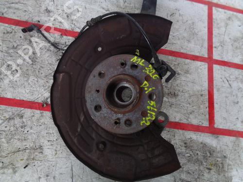 Left front steering knuckle MERCEDES-BENZ M-CLASS (W164) ML 320 CDI 4-matic (164.122) | BP16403761M25 