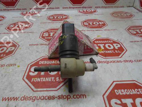 Used Washer pump SEAT LEON (1P1) 1.9 TDI (105 hp) 15922247