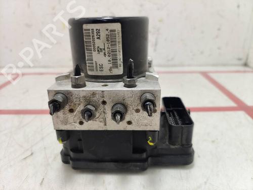 Used ABS pump ABS pump OPEL COMBO Box Body/MPV (X12) 1.3 CDTI (B05) (95 hp) 32672158 32672158