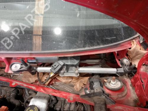 Used Front wiper motor OPEL CORSA E (X15) 1.3 CDTI (08, 68) (95 hp) 32483711