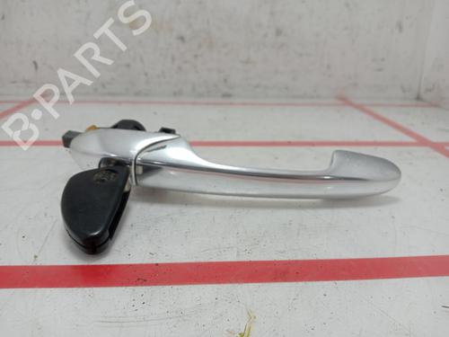Used Front left exterior door handle ALFA ROMEO 147 (937_) 1.9 JTD (937.AXD1A, 937.BXD1A, 937.AXV1A, 937.BXB1A,... (115 hp) 29479223