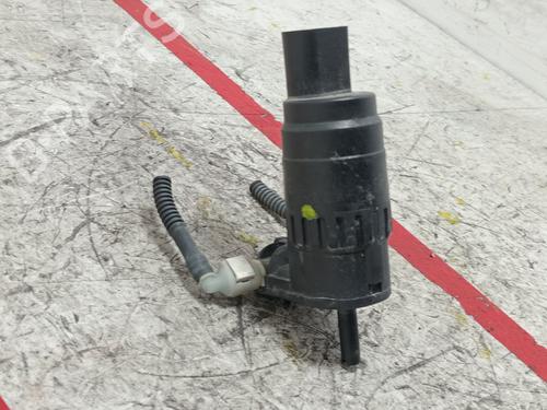Washer pump VW TIGUAN (5N_) 2.0 TDI | BP22190672E24 