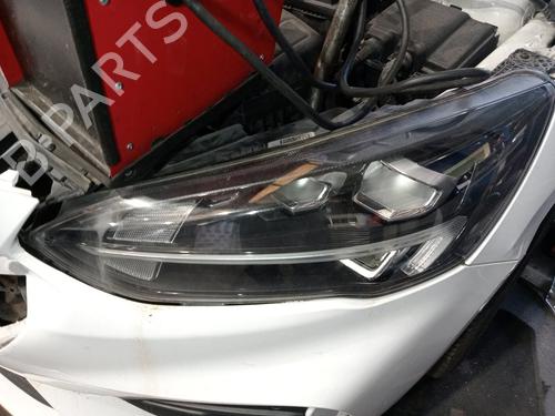 Used Left headlight FORD FOCUS IV Turnier (HP) [2018-2026]  32323542