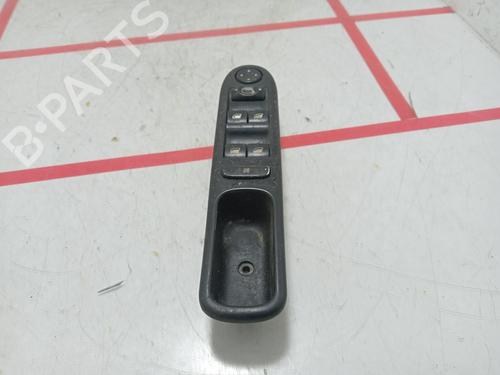 Used Left front window switch Left front window switch PEUGEOT 307 (3A/C) 2.0 16V (136 hp) 26222772 26222772