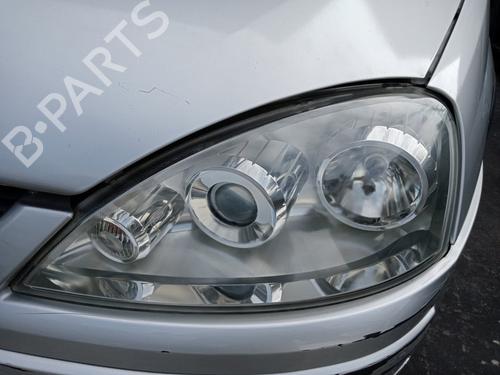 Lyskaster venstre OPEL CORSA C (X01) 1.2 (F08, F68) (75 hp) 30175666