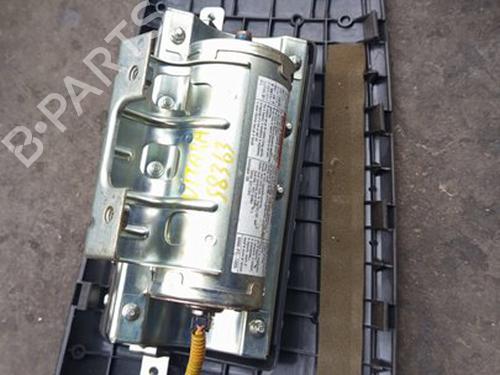 Used Passenger airbag Passenger airbag SUZUKI GRAND VITARA II (JT, TE, TD) 1.9 DDiS (JB419WD, JB419XD) (129 hp) 33026276 33026276