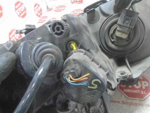 Left headlight BMW X5 (E53) 3.0 d | BP7327664C28 