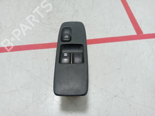 Used Left front window switch Left front window switch MITSUBISHI PAJERO III (V7_W, V6_W) [1999-2007] 32211292 32211292