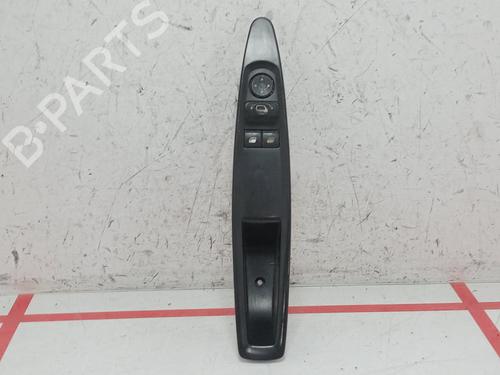 Used Left front window switch CITROËN C4 I (LC_) [2004-2014]  27928441