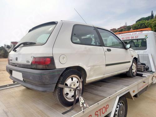 Left mirror RENAULT CLIO I (B/C57_, 5/357_) 1.4 (B57J, C57J, B57P) | BP8221060C26 