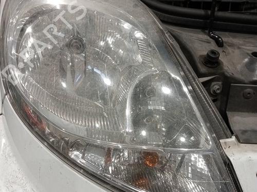 Used Right headlight NISSAN PRIMASTAR Van (X83) [2002-2025]  30548895