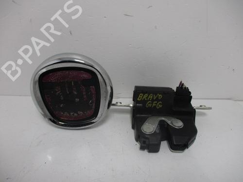Used Tailgate lock FIAT BRAVO II (198_) 1.4 T-Jet (198AXG1B) (120 hp) 15925168