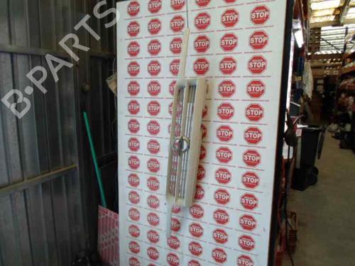 Used Grille OPEL ASTRA F Saloon (T92) 1.6 i 16V (F19, M19) (100 hp) 7392214