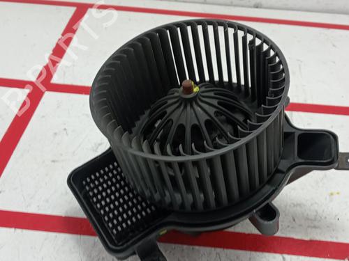 Heater blower motor PEUGEOT 3008 I MPV (0U_) 2.0 HDi 150 / BlueHDi 150 | BP17072933M62 