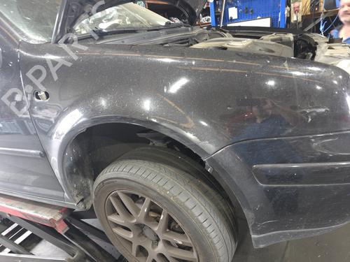 Parafango anteriore destro Parafango anteriore destro VW GOLF IV (1J1) [1997-2008] 37477173 37477173