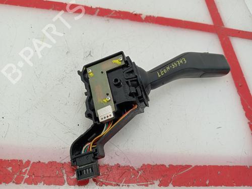 Steering column stalk SEAT LEON (1P1)  | BP15948457I23 