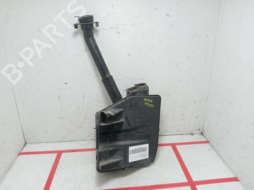 windscreen-washer-tank-opel-astra-k-b16-2015-2016-2017-2018-2019-2020-2021-2022-32046453 main image